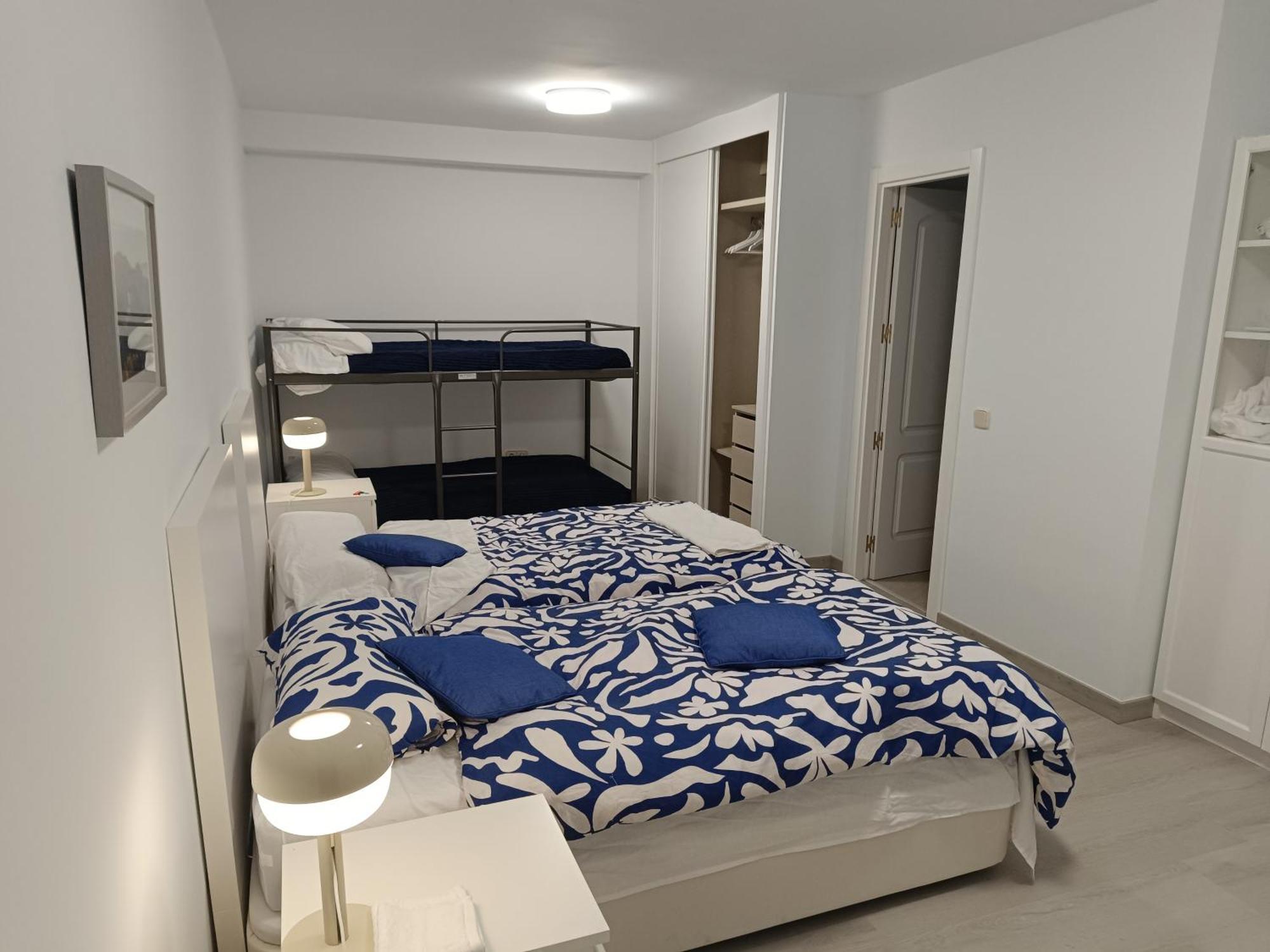 Bed and Breakfast 2-Centro Hab Compartida Masculina 8X Мадрид Екстер'єр фото